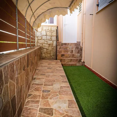 In A Quiet Area! Apartment *
